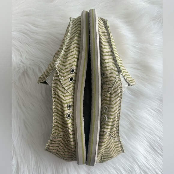 Sanuk Sidewalk Surfer Canvas Shoes Womens Size 9 Natural Khaki Green Slip On - Picture 5 of 13